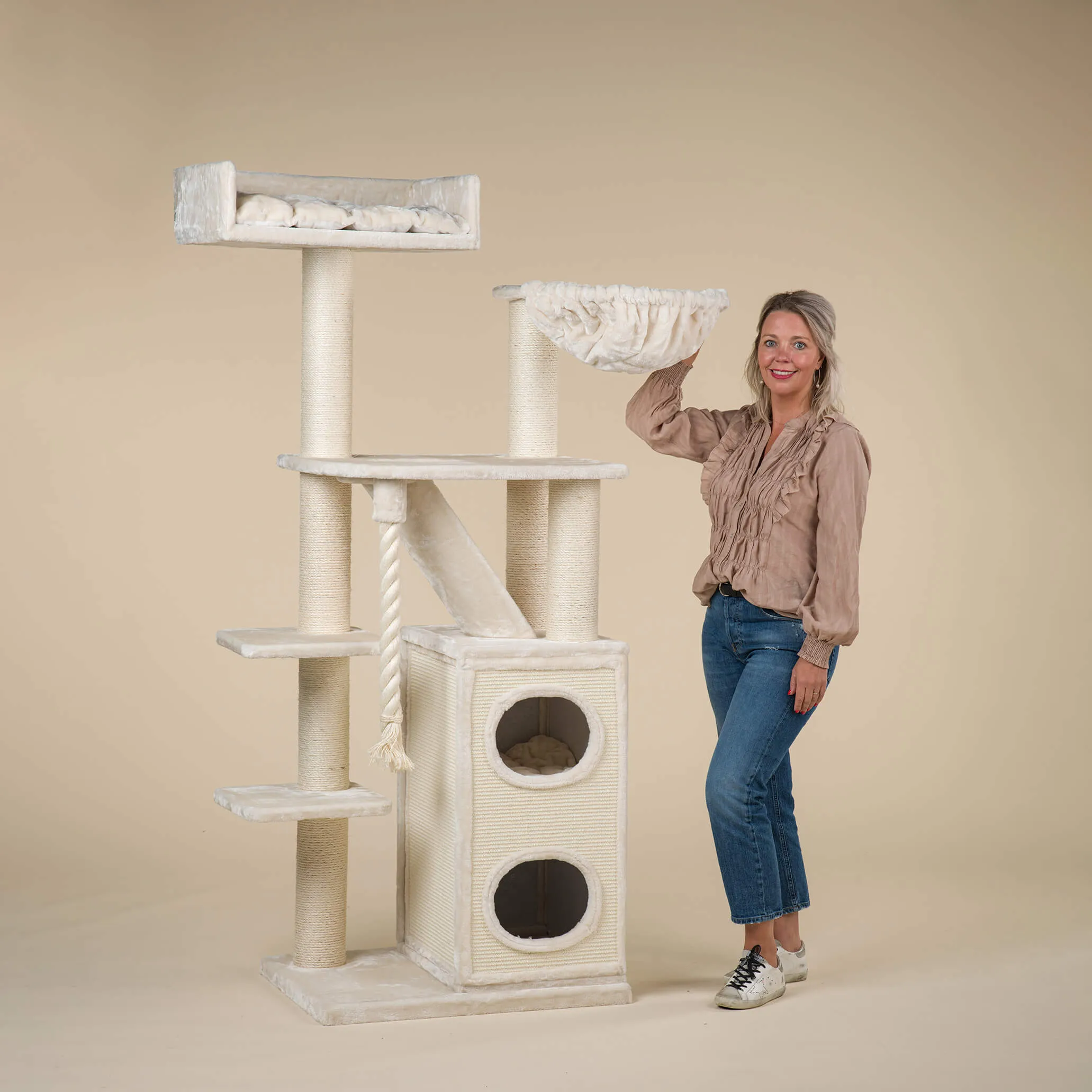 Cat Condo Beige