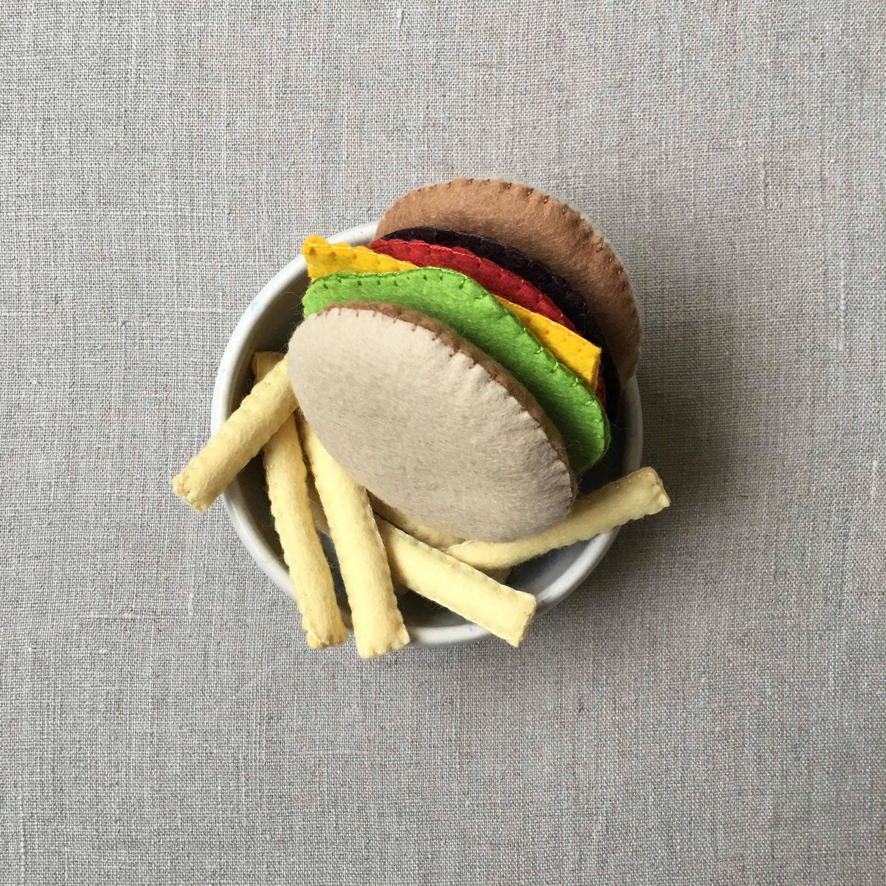 Hamburger & Fries Cat Toy Set