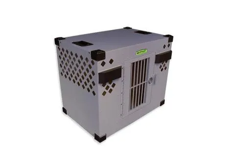 Impact Stationary Side Door Crate